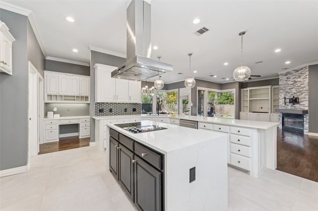 720 Wyndsor Creek Drive, Southlake, TX 76092