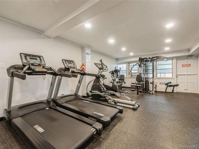 410 E Broadway 2F, Long Beach, NY 11561