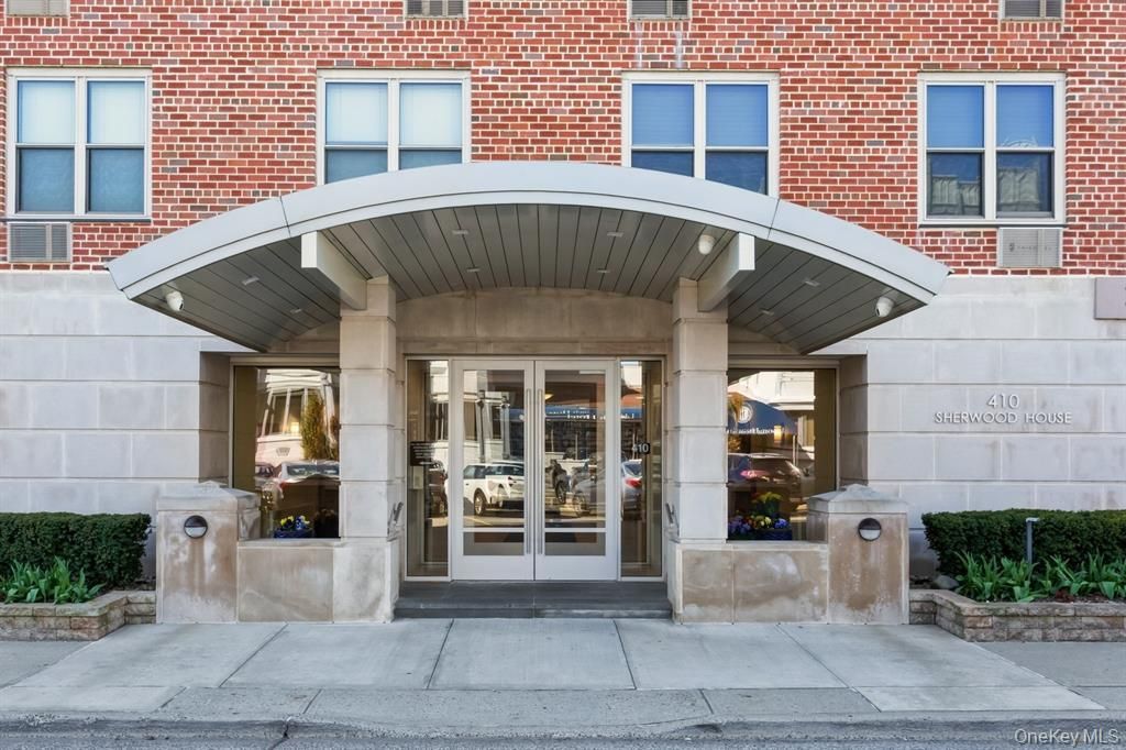 410 E Broadway 2F, Long Beach, NY 11561
