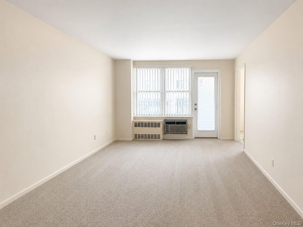410 E Broadway 2F, Long Beach, NY 11561 — photo 2