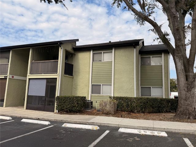 920 LAKE DESTINY ROAD C, Altamonte Springs, FL 32714