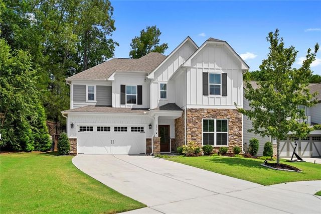 4010 Applecrisp Road, Roswell, GA 30076