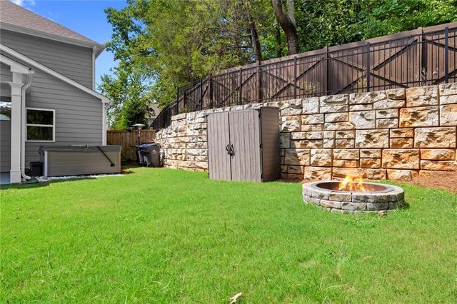4010 Applecrisp Road, Roswell, GA 30076