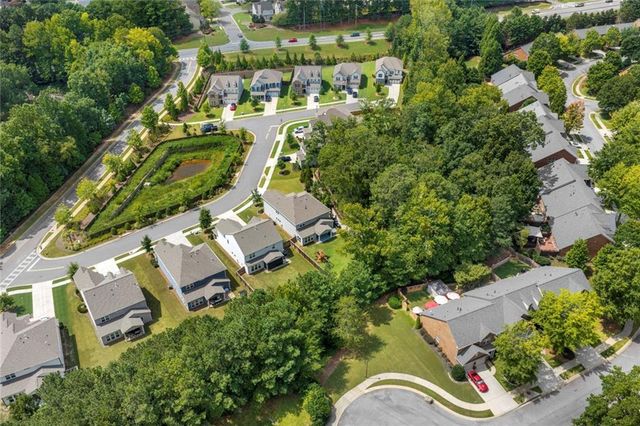 4010 Applecrisp Road, Roswell, GA 30076