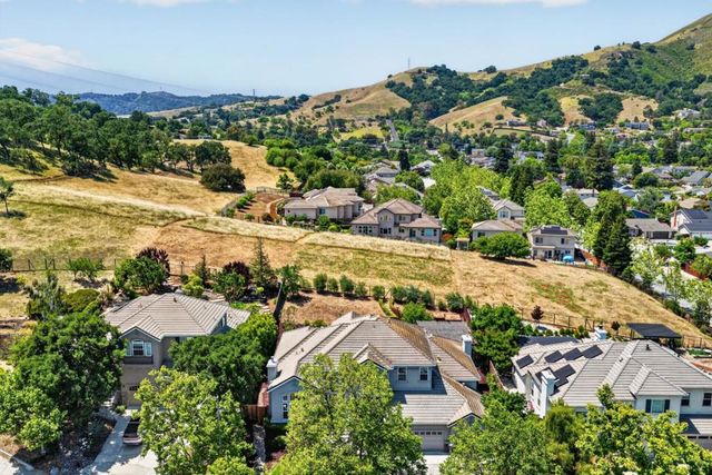16655 Glenn Canyon Court, Morgan Hill, CA 95037