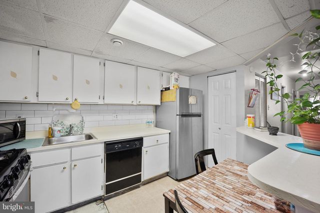 2537 SHELMIRE AVE, Philadelphia, PA 19152