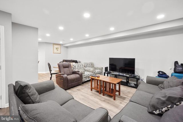 2537 SHELMIRE AVE, Philadelphia, PA 19152