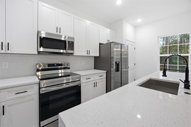 3741 W FOREST DRIVE W, Citrus Springs, FL 34433