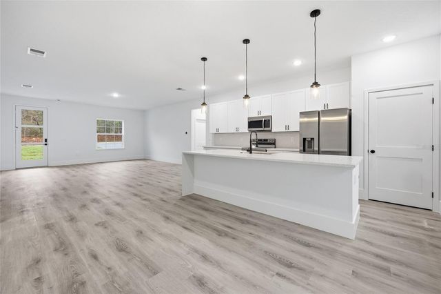 3741 W FOREST DRIVE W, Citrus Springs, FL 34433