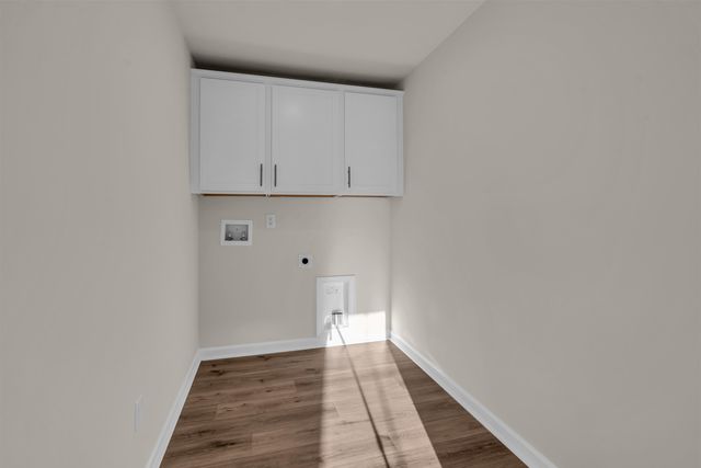 2033 Halton Oaks Drive, Spartanburg, SC 29303