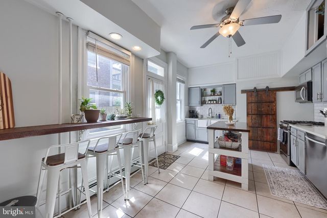 214 E NEW ST, Lancaster, PA 17602