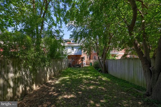 214 E NEW ST, Lancaster, PA 17602