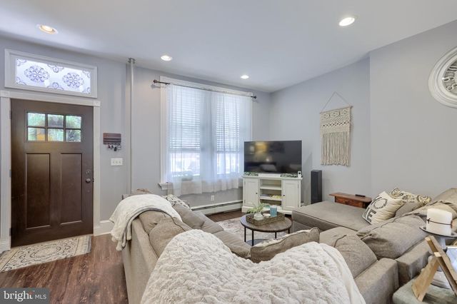 214 E NEW ST, Lancaster, PA 17602