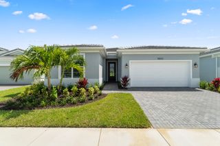 10072 SW Carnelian Street, Port St Lucie, FL 34987