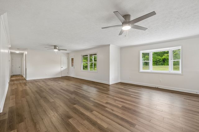 1397 Blue Creek Road, E, Waverly, TN 37185