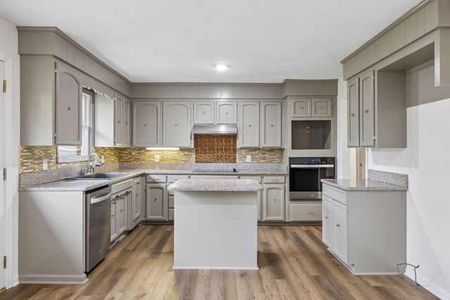 1397 Blue Creek Road, E, Waverly, TN 37185