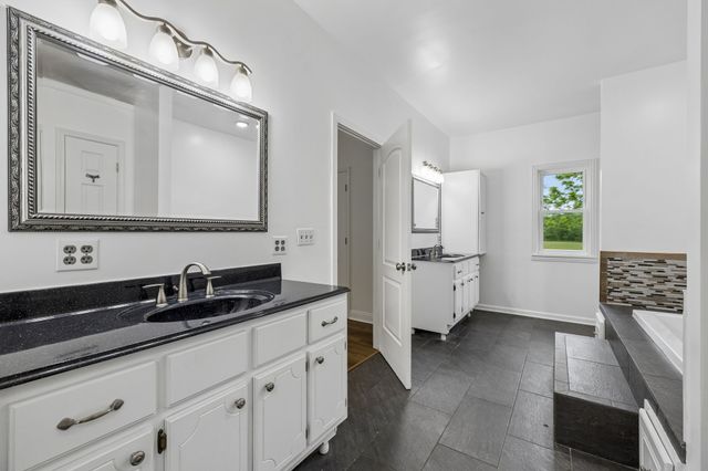 1397 Blue Creek Road, E, Waverly, TN 37185