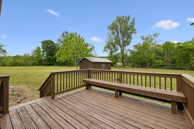 1397 Blue Creek Road, E, Waverly, TN 37185