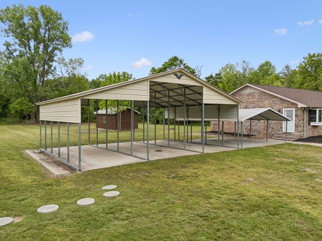 1397 Blue Creek Road, E, Waverly, TN 37185