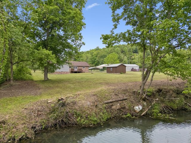 1397 Blue Creek Road, E, Waverly, TN 37185