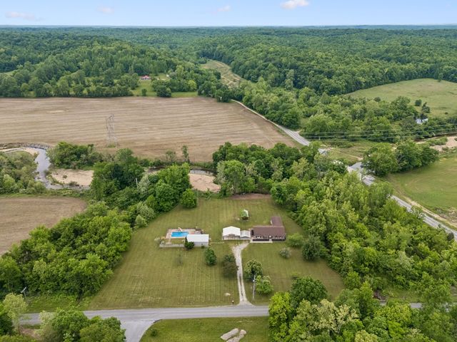 1397 Blue Creek Road, E, Waverly, TN 37185