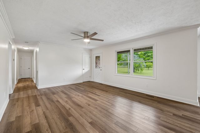 1397 Blue Creek Road, E, Waverly, TN 37185