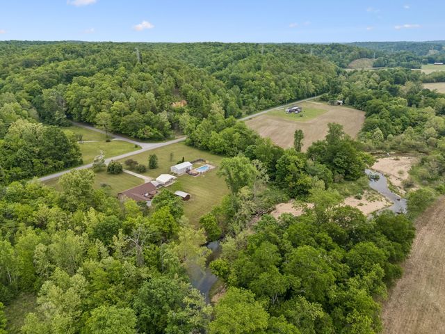 1397 Blue Creek Road, E, Waverly, TN 37185