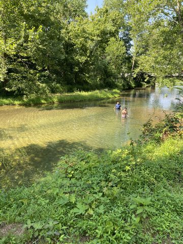 1397 Blue Creek Road, E, Waverly, TN 37185