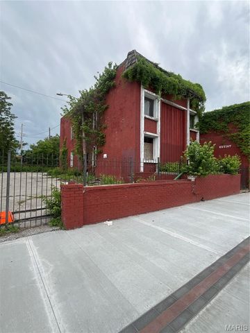 1441 Cass Avenue, St Louis, MO 63106