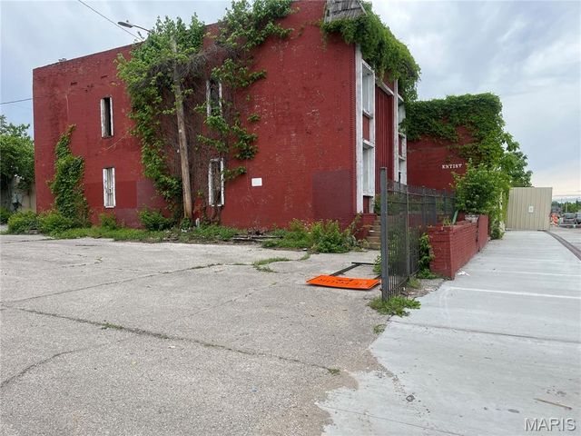 1441 Cass Avenue, St Louis, MO 63106