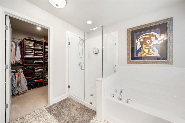 130 Maple Creek Way, Woodstock, GA 30188