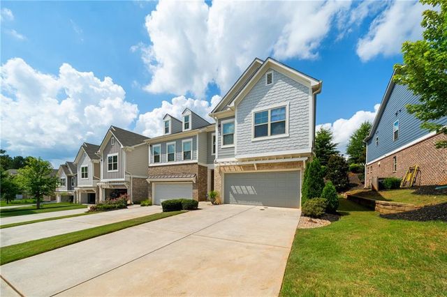 130 Maple Creek Way, Woodstock, GA 30188