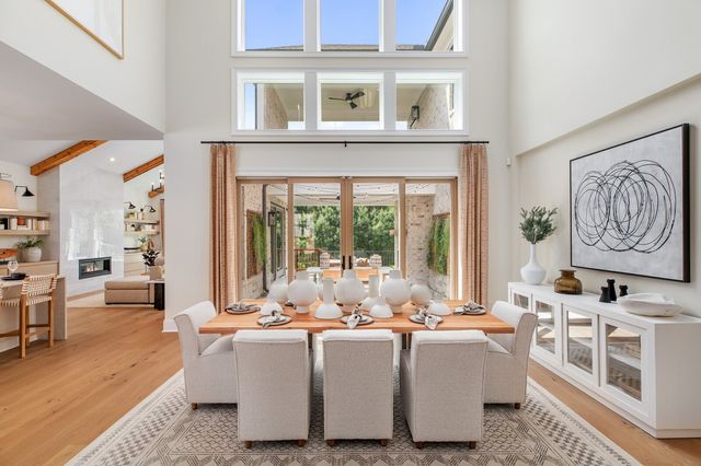 835 Brook Hollow Rd, Nashville, TN 37205