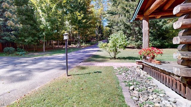 9471 Sherman Road, Chesterland, OH 44026