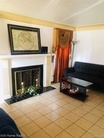 8118 Cheyenne Street, Detroit, MI 48228