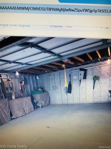 8118 Cheyenne Street, Detroit, MI 48228