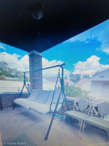 8118 Cheyenne Street, Detroit, MI 48228