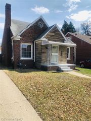 8118 Cheyenne Street, Detroit, MI 48228