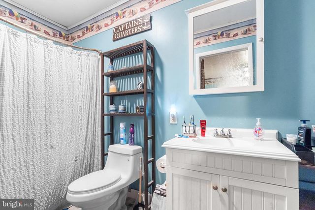 145 LINCOLN DR, Pennsville, NJ 08070