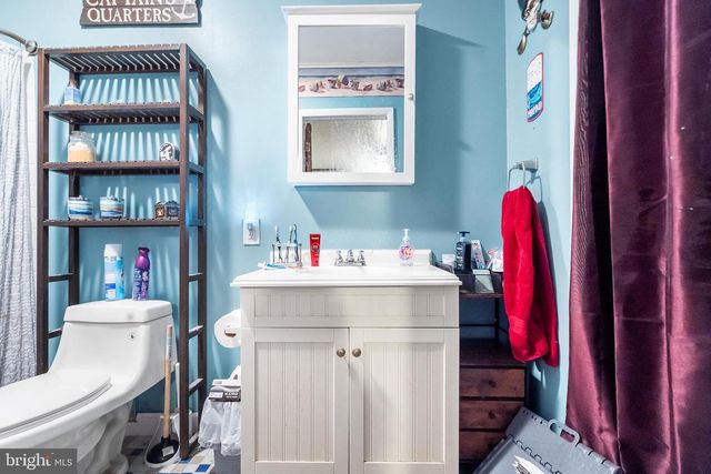 145 LINCOLN DR, Pennsville, NJ 08070