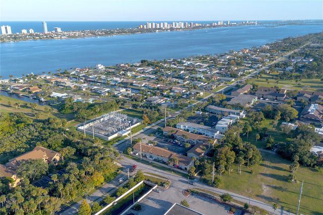 1600 S PALMETTO AVENUE 114, South Daytona, FL 32119