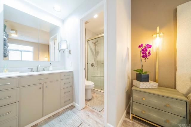 12604 Carmel Country Road 17, San Diego, CA 92130