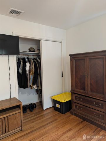 170 Montgomery Street, Piscataway, NJ 08854