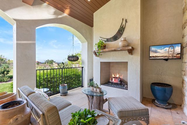 8 DI LUSSO, Boerne, TX 78006