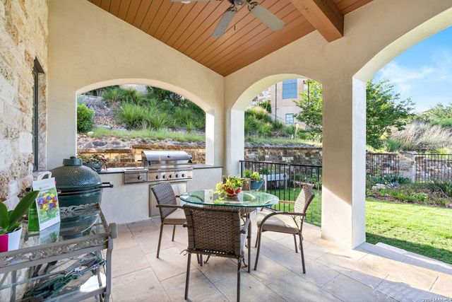 8 DI LUSSO, Boerne, TX 78006