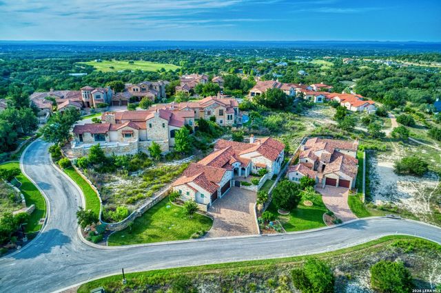 8 DI LUSSO, Boerne, TX 78006