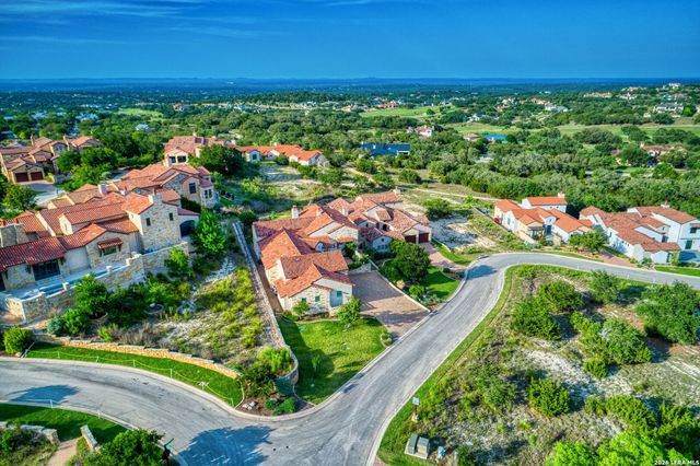 8 DI LUSSO, Boerne, TX 78006