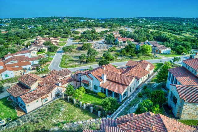 8 DI LUSSO, Boerne, TX 78006