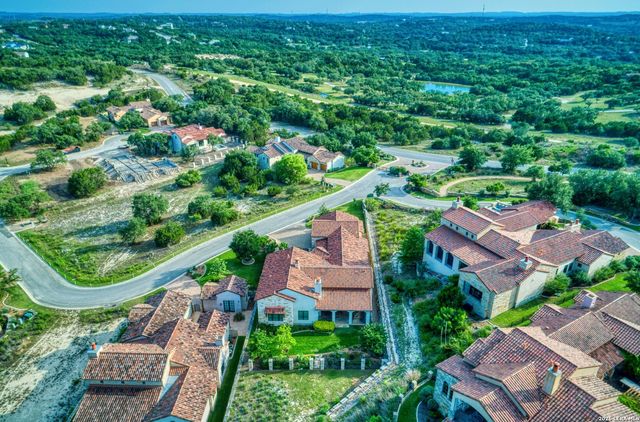 8 DI LUSSO, Boerne, TX 78006