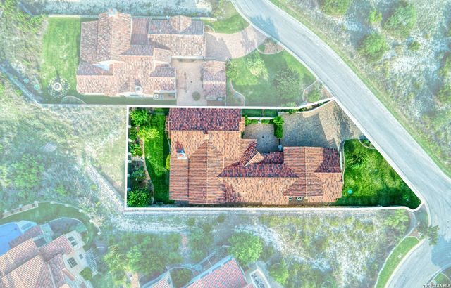 8 DI LUSSO, Boerne, TX 78006